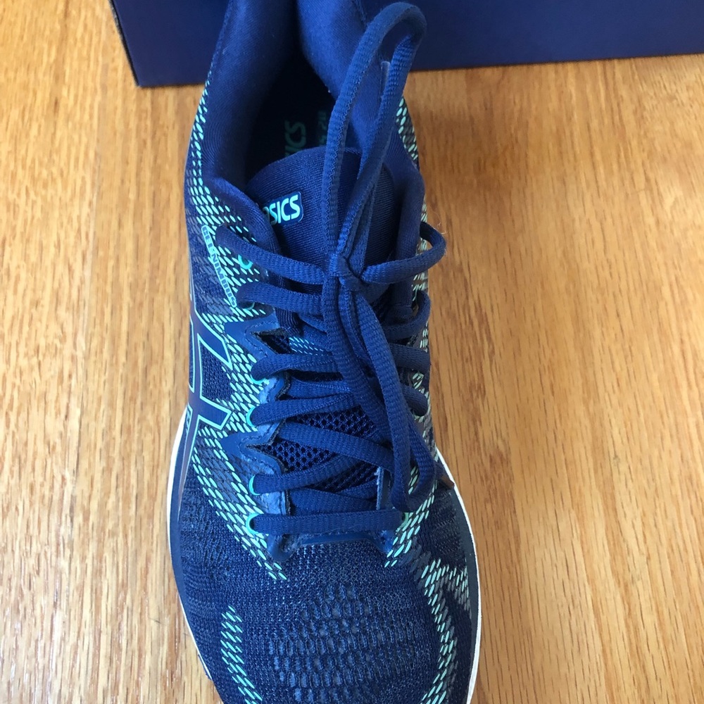 NWOT Asics Gel-Nimbus 20 Size 8.5 - Picture 3 of 4